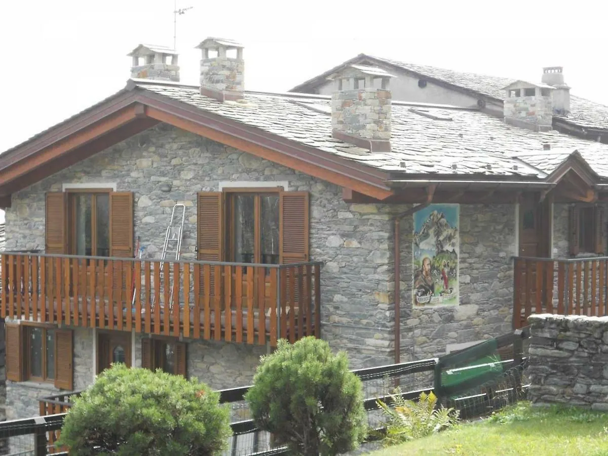 Alpini Apartments Chiesa in Valmalenco Italia
